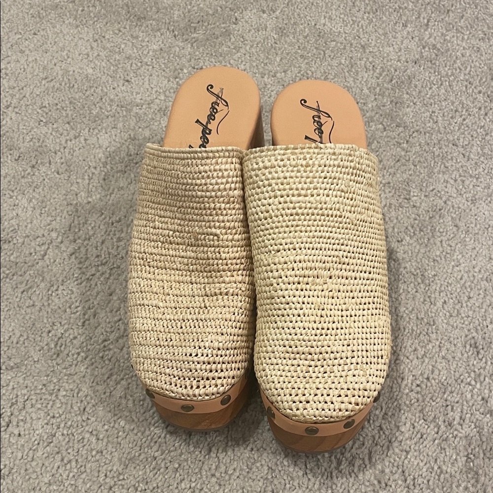 Free People Natural Woven Leather Clog Mules - Picture 2 of 8